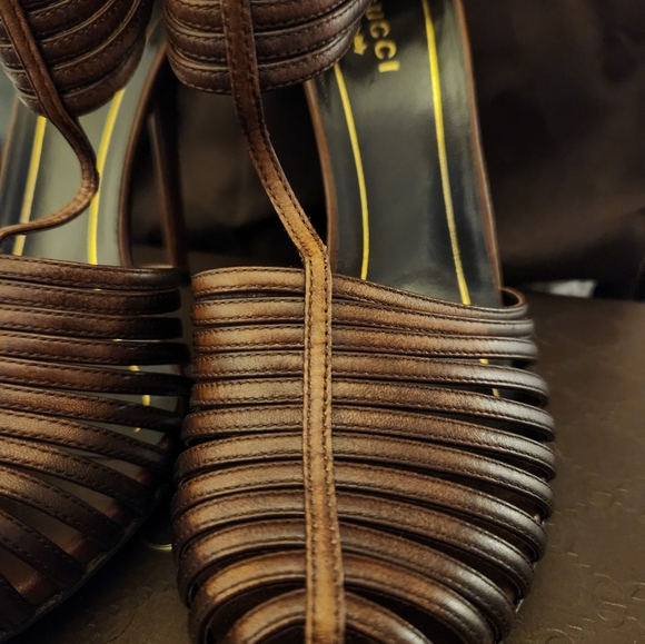 Gucci Testa Moro Tstrap Cage HH Sandal - Picture 12 of 16